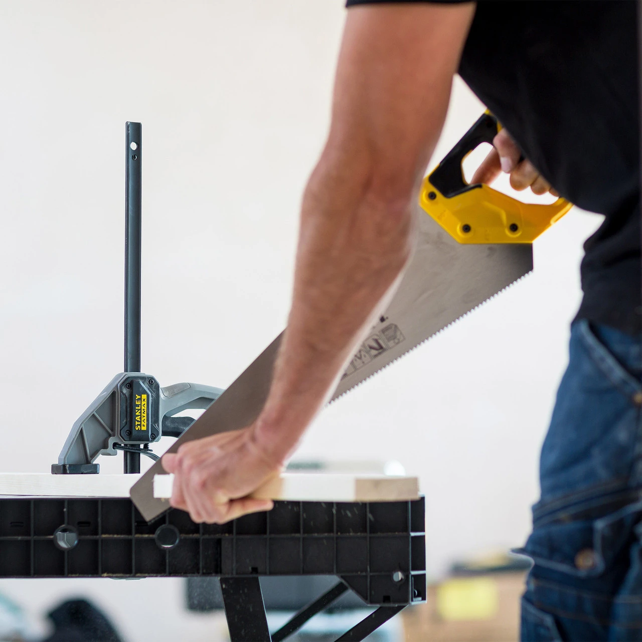 Stanley FMST1-75672 FatMax Folding Workbench 85 X 60cm 8 Stanley FMST1-75672 FatMax Folding Workbench 85 X 60cm - Image 6