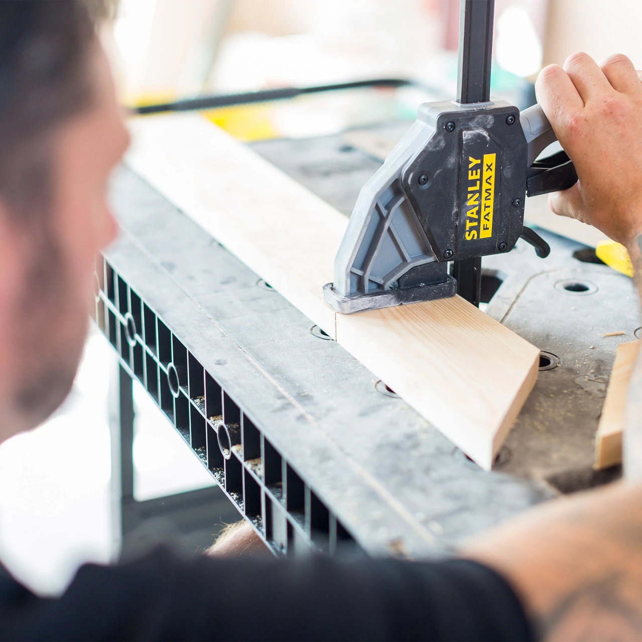 Stanley FMST1-75672 FatMax Folding Workbench 85 X 60cm 9 Stanley FMST1-75672 FatMax Folding Workbench 85 X 60cm - Image 7