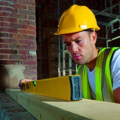 Stanley 800mm / 31" Classic Box Spirit Level 2 Vials (STHT1-43104) -Optimal Tool Store 5b029bc6c3a6660178c99aad 97641.1583489653