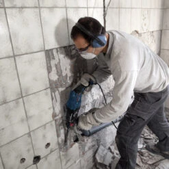 Bosch GBH2-24D 24mm SDS+ 3 Function Hammer 2kg (110V) -Optimal Tool Store 5b029bdbc3a6660178c9aba1 94127.1673879824