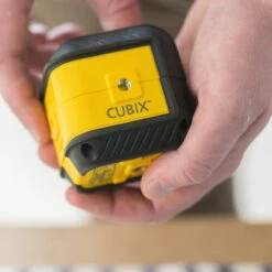 Stanley STHT77498-1 Cubix Red Self Levelling Cross Line Laser With Bracket & Pouch -Optimal Tool Store 5b029c16c3a6660178c9cfc9 56296.1583489141