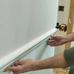 Stanley STHT77498-1 Cubix Red Self Levelling Cross Line Laser With Bracket & Pouch -Optimal Tool Store 5b029c16c3a6660178c9cfcb 37030.1583489141