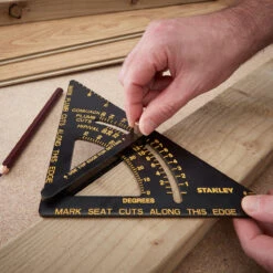 Stanley 46-053 Adjustable Quick Square 190mm -Optimal Tool Store 5d6d1a7591b03b53ff000023 22030.1583489659