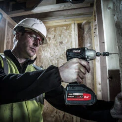 Trend T18S/IDB 18V Brushless Impact Driver (1 X 2.0Ah Battery) -Optimal Tool Store file input 1645614654600 68712.1645614680